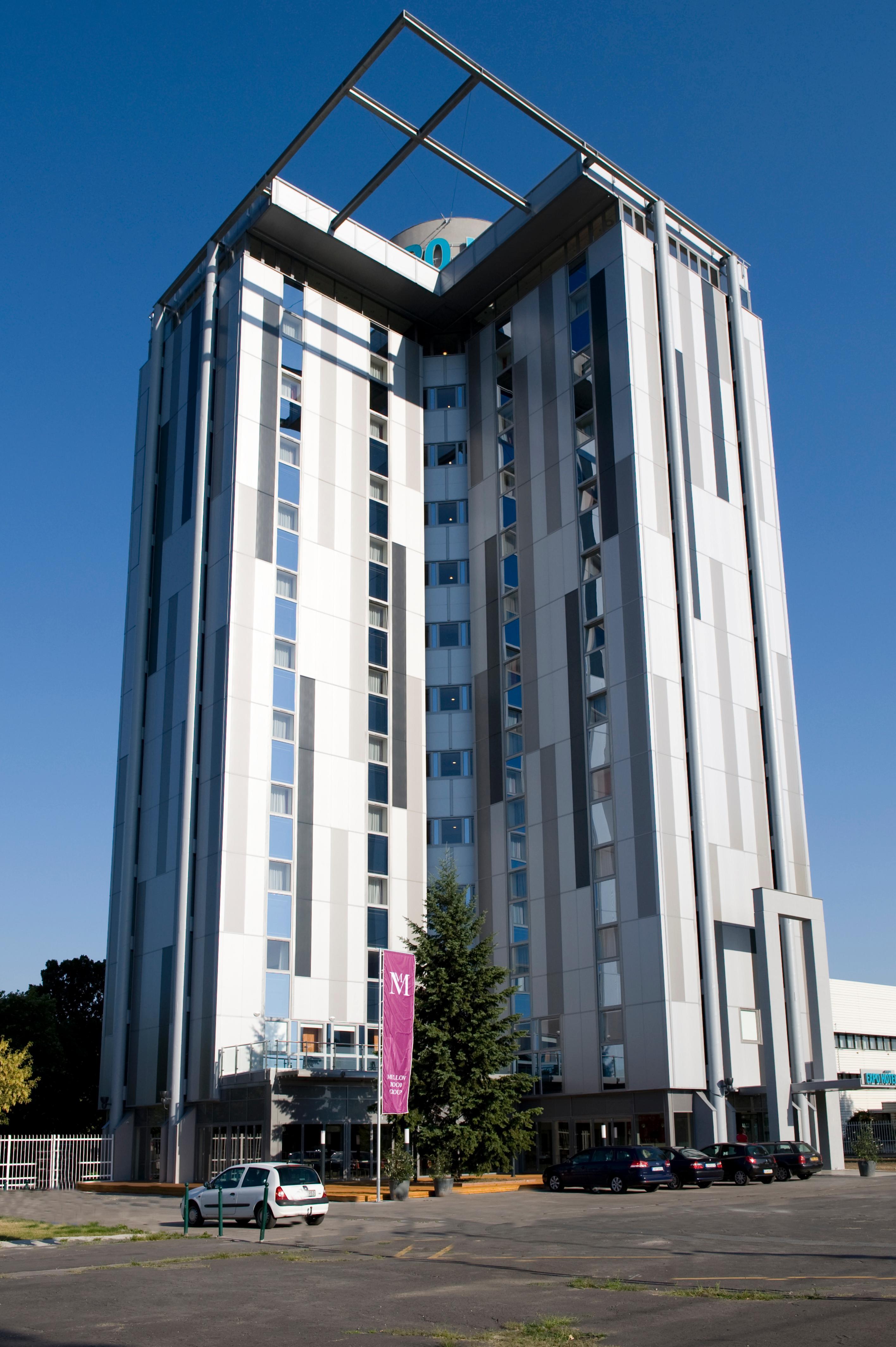 Expo Tower By Mellow Mood Hotels Budapest Exterior photo